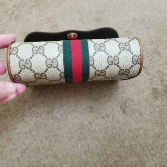 Rare Vintage Gucci Clutch - Picture 6 of 8